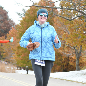 Fundraising Page: Zoe Treinen